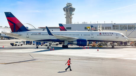 File Photo: Delta Air Lines Boeing 757.