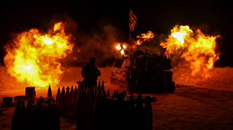 FILE PHOTO. An IDF artillery unit fires towards Gaza near the border in southern Israel.