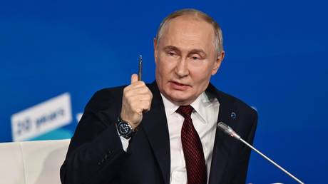 FILE PHOTO: Russian President Vladimir Putin