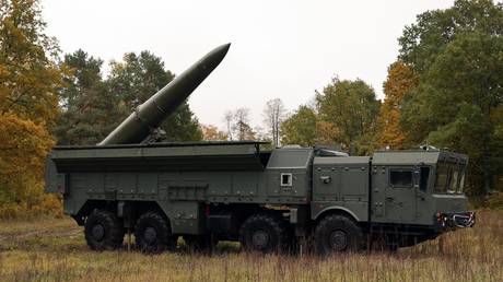 Operational and tactical missile system Iskander-M.