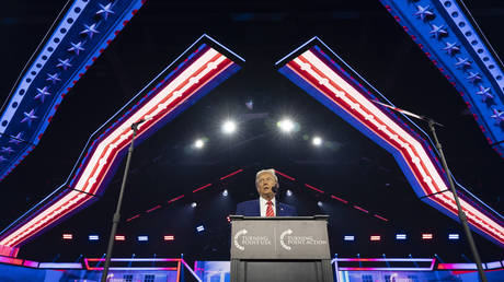 US President-elect Donald Trump speaks during Turning Point USA's AmericaFest at the Phoenix Convention Center on December 22, 2024 in Phoenix, Arizona © Getty Images