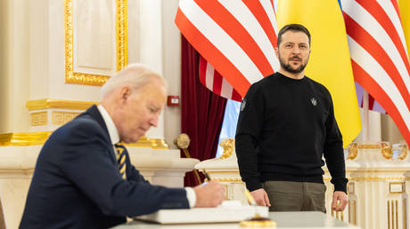 FILE PHOTO. US President Joe Biden and Ukraine's Vladimir Zelensky