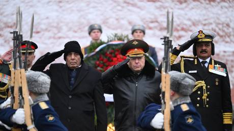 Indian Defense Minister Rajnath Singh and Commander-in-Chief of the Russian Ground Forces Oleg Salyukov attend a wreath-laying ceremony at the Tomb of the Unknown Soldier by the Kremlin Wall in Moscow, Russia