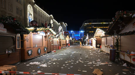 A view of the cordoned-off Christmas market in Magdeburg. © Getty Images