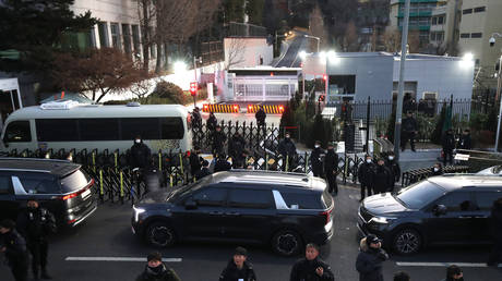 Corruption Investigation Office for High-ranking Officials vehicles arrive at impeached South Korean President Yoon Suk Yeol’s residence, January 3, 2025.