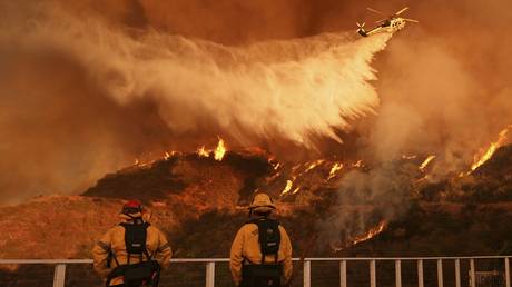 © AP Photo / Jae C. Hong